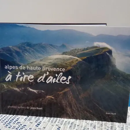 Les Nids De Mesanges Chambre D'Hotes Selonnet Exterior foto