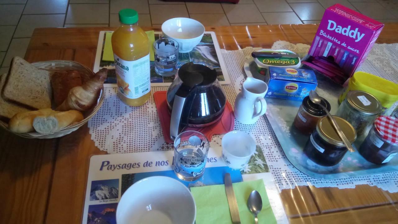 Les Nids De Mesanges D'hotes Homestay *